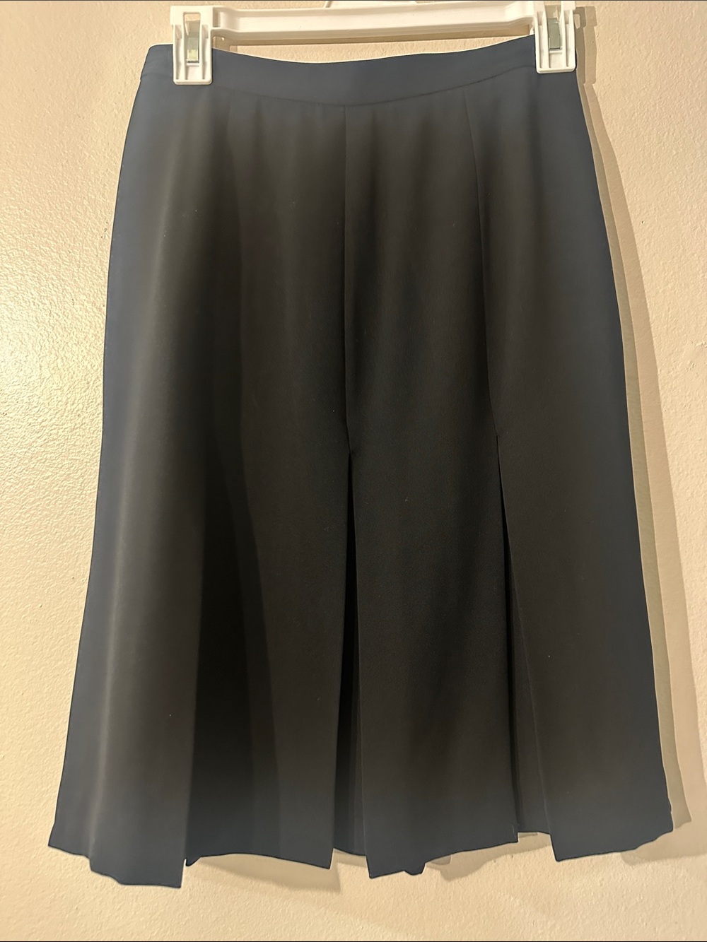 I.N.C international petite Black Pleated Midi Skirt - Women's Sz 4P